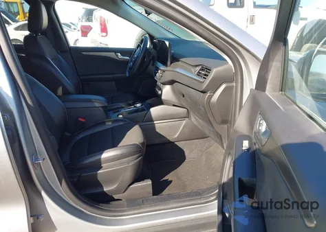 2023 Ford Escape Phev из США, поврежденный, VIN 1FMCU0E17PUA35457